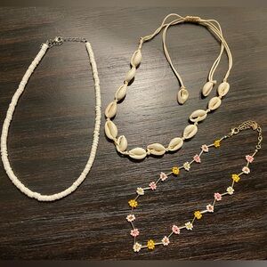 Shell and Bead Necklace Set
